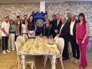La Governor del Distretto 2110, Lina Ricciardello, in visita al Rotary Club Mussomeli Valle del Platani: Memoria, solidarietà e futuro