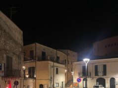 Mussomeli, carambola notturna in Piazza Umberto: auto danneggiate, nessun ferito grave